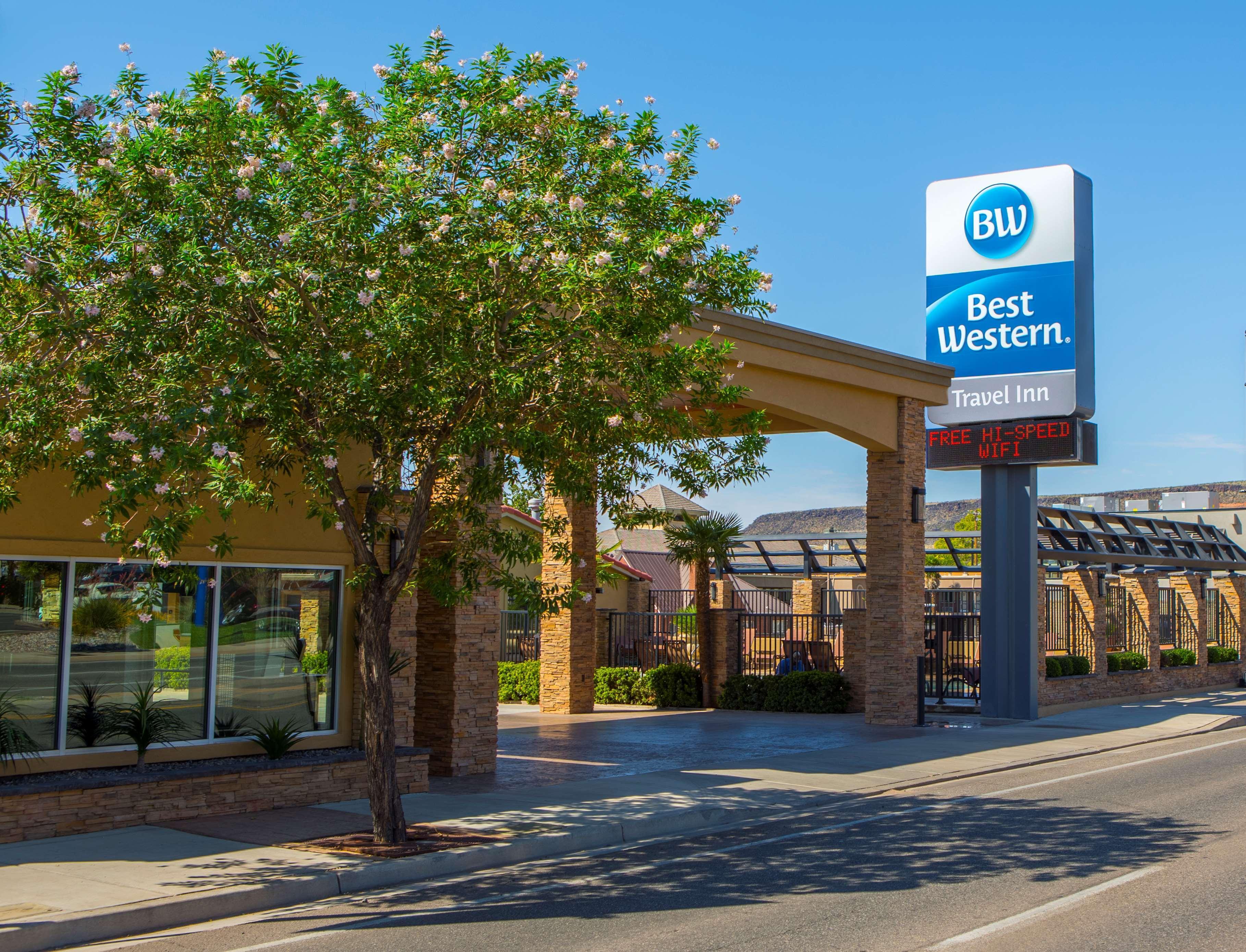 Aiden By Best Western St George Сент-Джордж Экстерьер фото